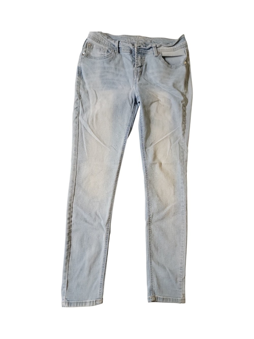Wallflower Light Wash Skinny Jeans